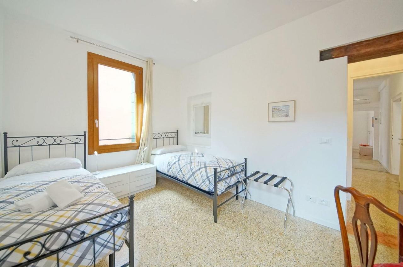 Dolcevita N 374 * Venedig